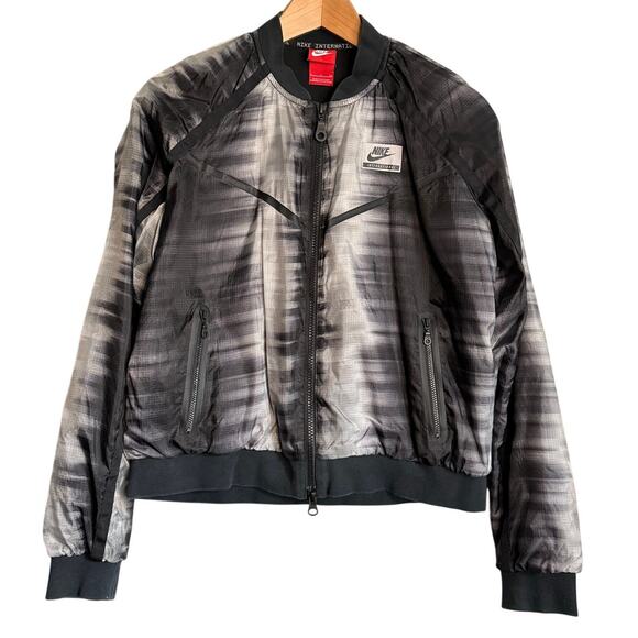 Nike International Bomber Jacket Women’s Small Black Gray Windbreaker - Picture 2 of 10